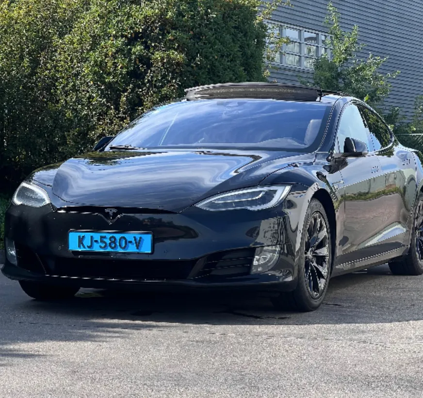 TESLA MOTORS MODEL S 2016 Hatchback Elektrisch te huur